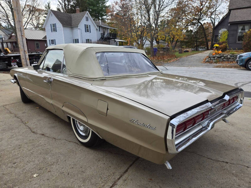 1966 Ford Thunderbird