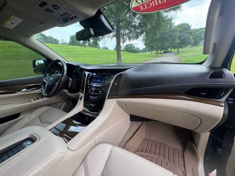 2020 Cadillac Escalade Luxury