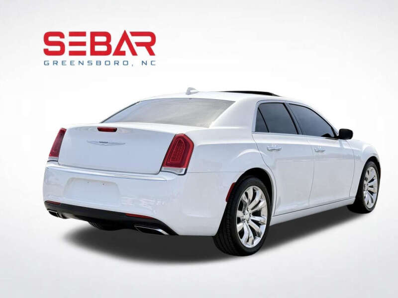 2015 Chrysler 300 C