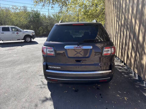 2015 GMC Acadia SLE-2