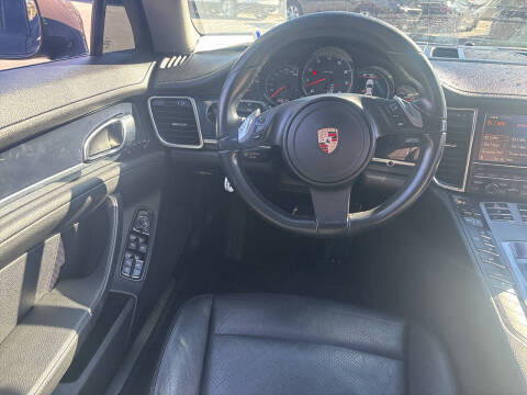 2012 Porsche Panamera