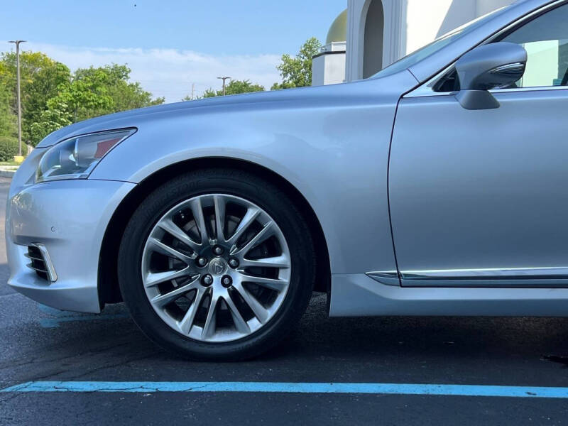2017 Lexus LS 460