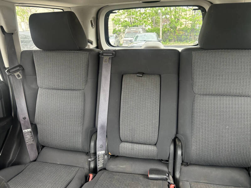 2010 Jeep Commander Sport