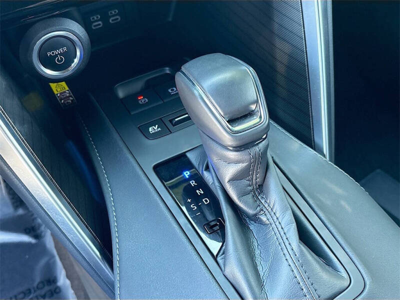 2024 Toyota Venza XLE