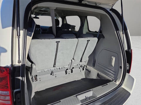 2010 Chrysler Town and Country Touring