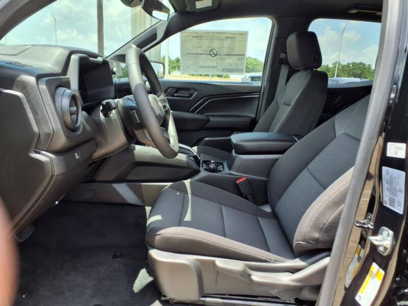 2025 Chevrolet Colorado Work Truck