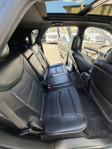 2017 Cadillac XT5 Platinum