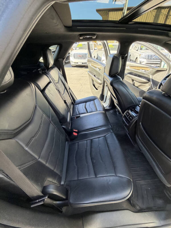 2017 Cadillac XT5 Platinum