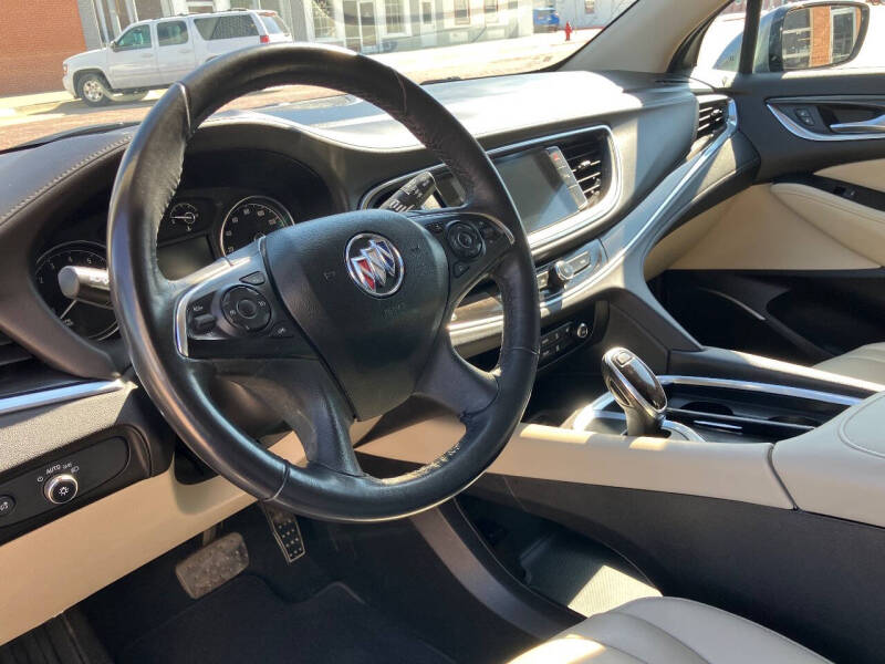 2021 Buick Enclave Essence