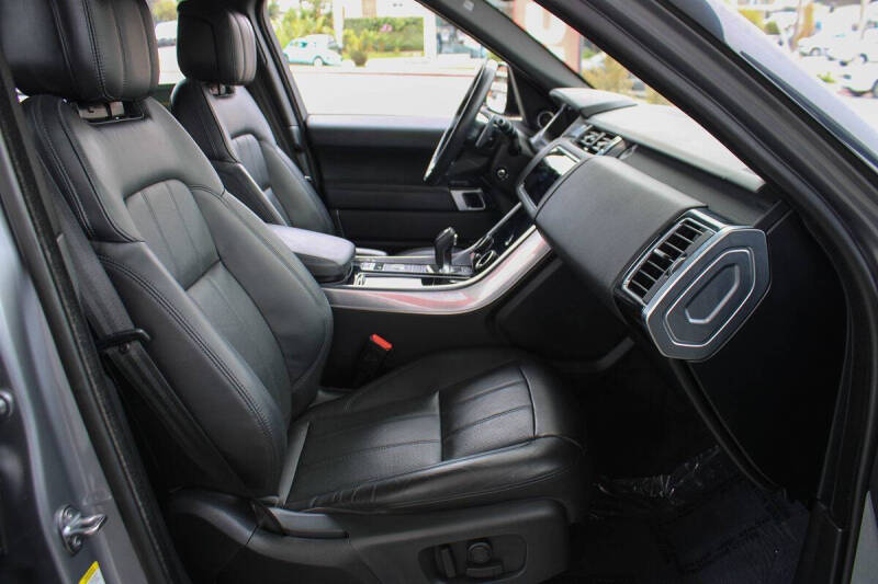 2021 Land Rover Range Rover Sport HSE Silver Edition