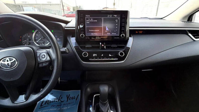 2022 Toyota Corolla LE