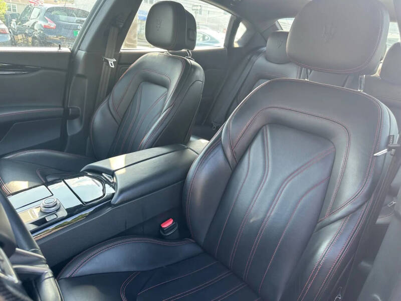 2017 Maserati Quattroporte S