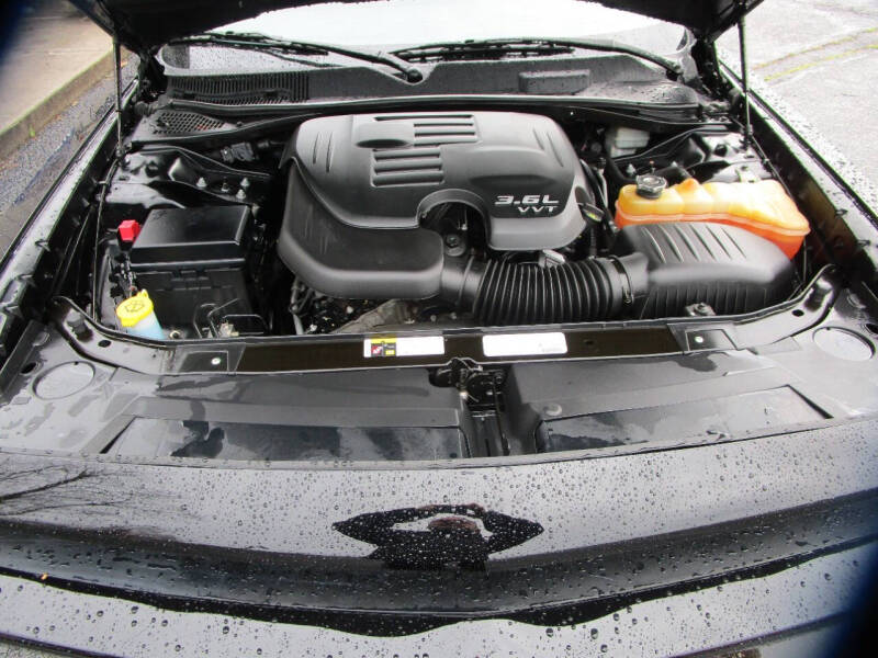 2013 Dodge Challenger SXT