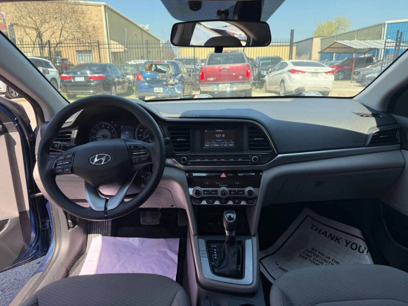 2020 Hyundai Elantra
