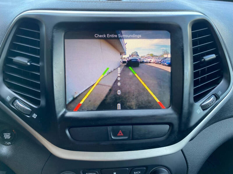 2018 Jeep Cherokee Latitude Plus