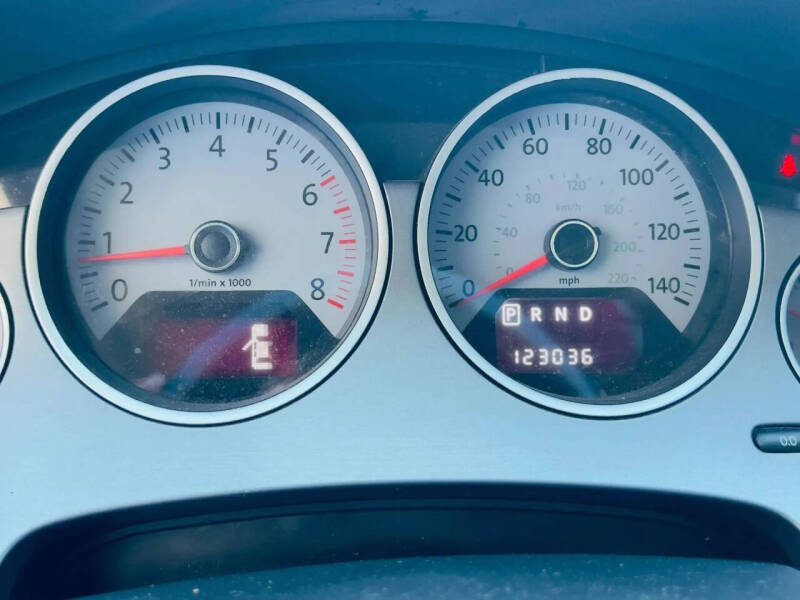 2014 Volkswagen Routan