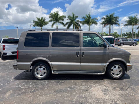 2003 GMC Safari for sale at CAR-RIGHT AUTO SALES INC in Naples FL