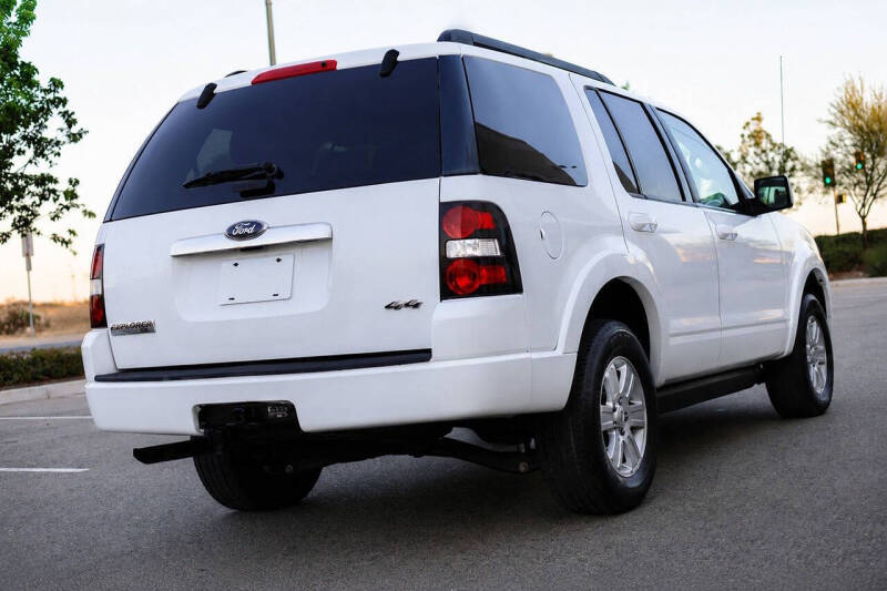 2010 Ford Explorer XLT