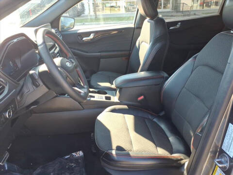 2023 Ford Escape ST-Line Select