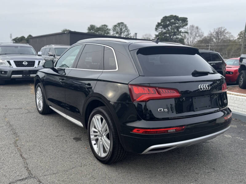 2018 Audi Q5 2.0T quattro Premium Plus