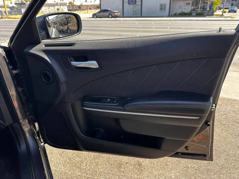 2019 Dodge Charger SXT