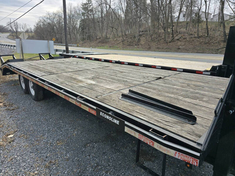 2018 ECONOLINE 25GOOSE