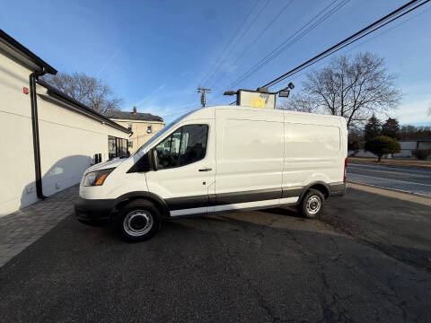 2023 Ford Transit 250