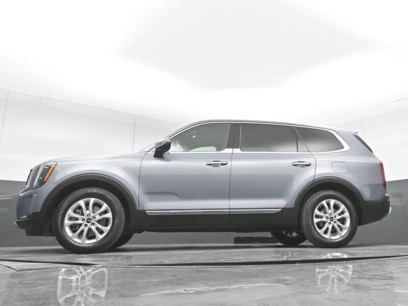 2022 Kia Telluride LX