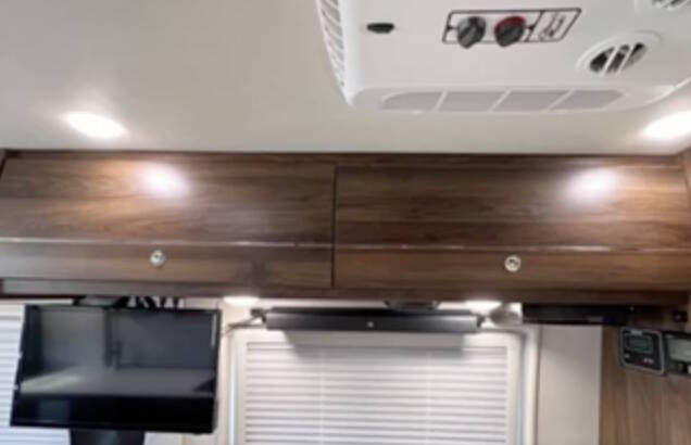 2020 Winnebago Boldt 70KL