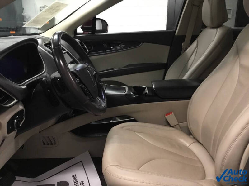 2020 Lincoln Nautilus Reserve