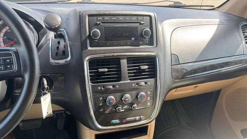 2014 Dodge Grand Caravan SE