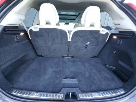 2024 Volvo XC90 B6 Plus Bright Theme 6P