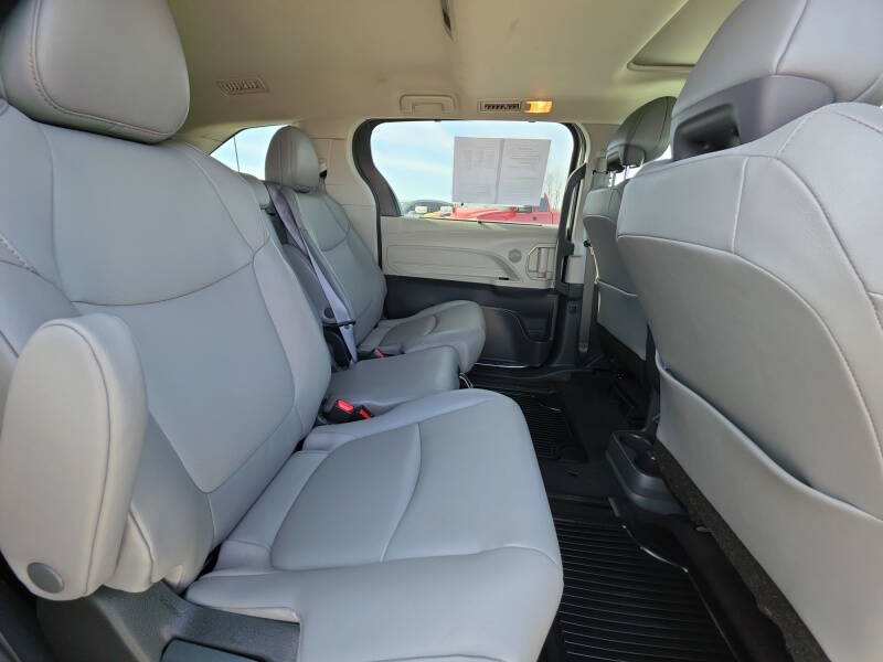 2024 Toyota Sienna