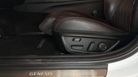2020 Genesis G70