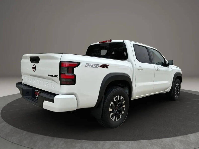 2024 Nissan Frontier