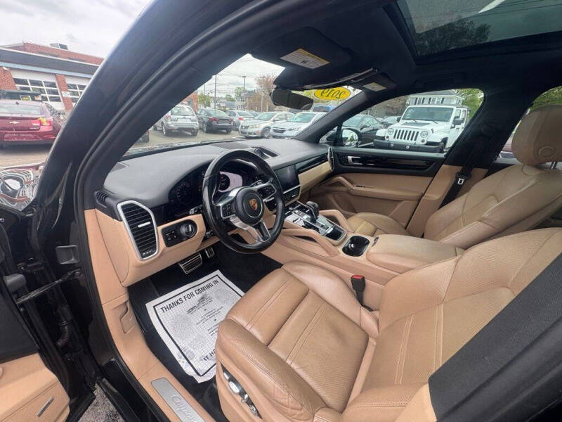 2019 Porsche Cayenne S