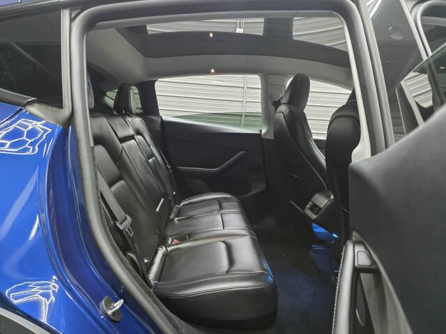 2025 Tesla Model Y Long Range