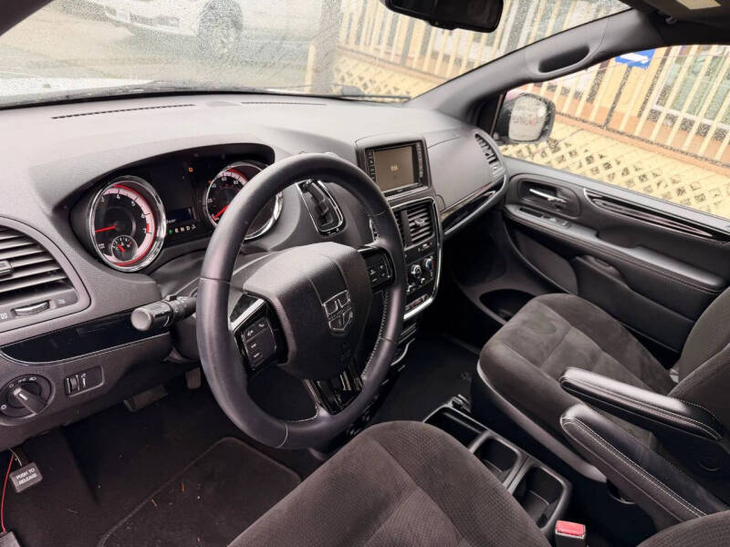 2015 Dodge Grand Caravan SE Plus