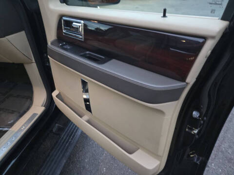 2017 Lincoln Navigator L Reserve