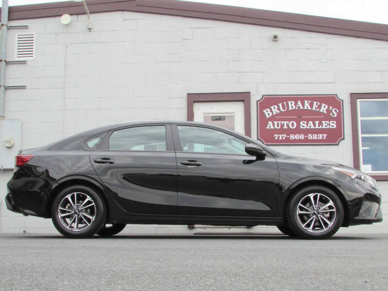 2024 Kia Forte LXS's photo