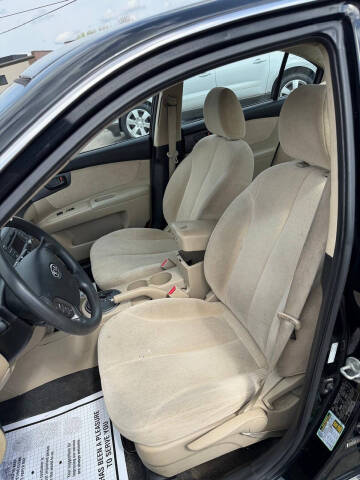 2010 Kia Optima LX