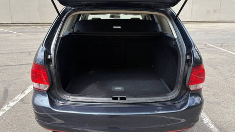 2010 Volkswagen Jetta SportWagen SE