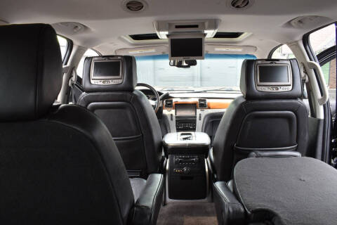 2013 Cadillac Escalade Platinum Edition