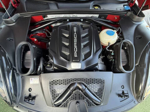 2017 Porsche Macan GTS