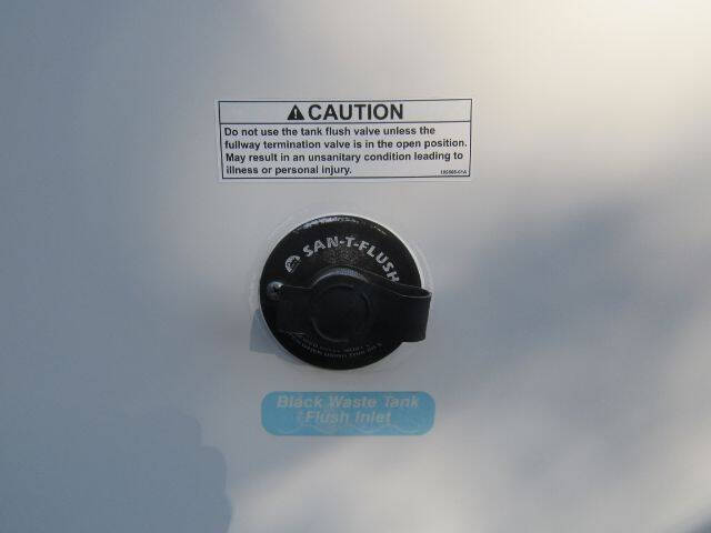 2017 Ford E-Series E-450 SD