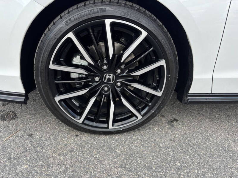 2025 Honda Accord Hybrid Touring