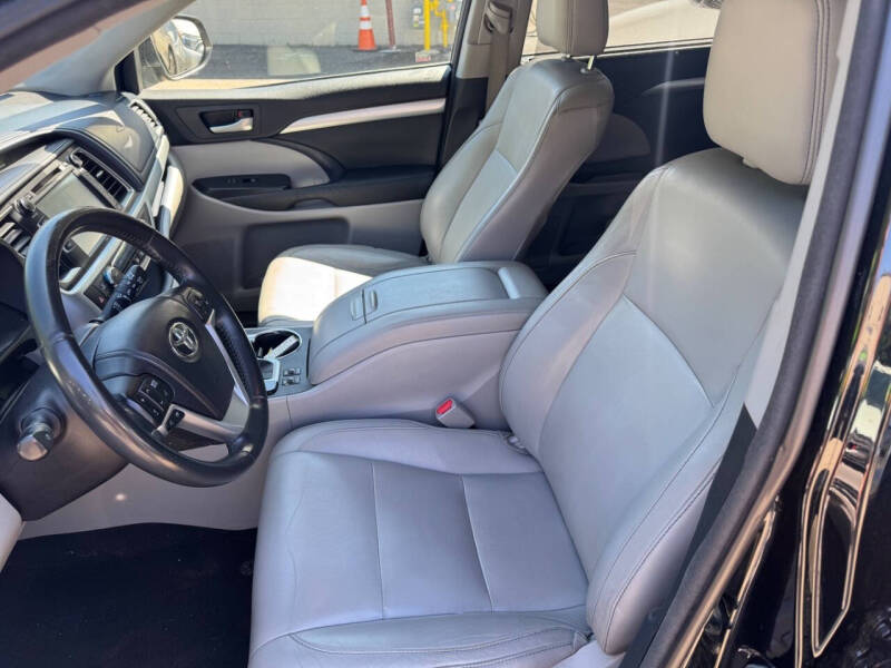 2014 Toyota Highlander XLE