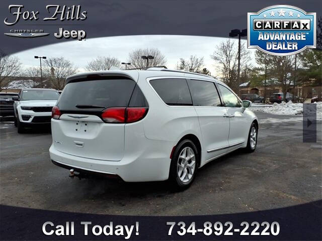 2018 Chrysler Pacifica Touring L Plus