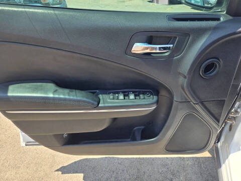 2014 Dodge Charger SE