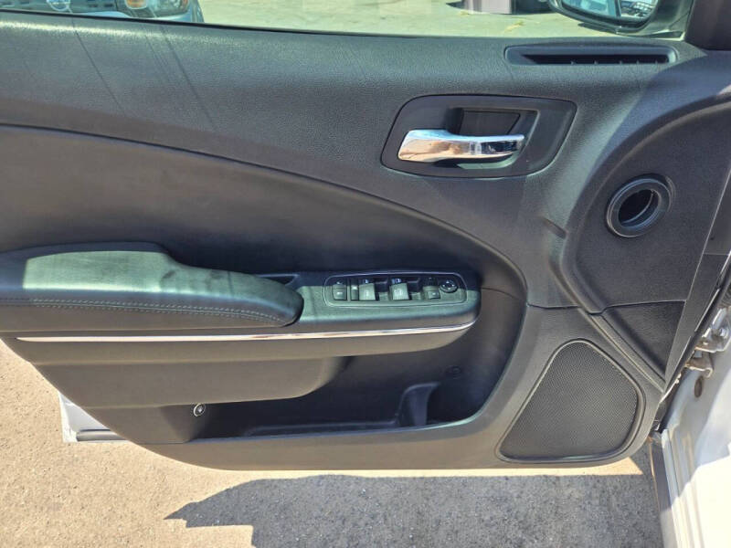 2014 Dodge Charger SE